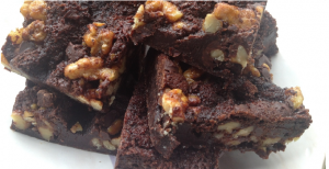 Lisa Fabry Nutrition & Yoga Therapy salted maple walnut brownies