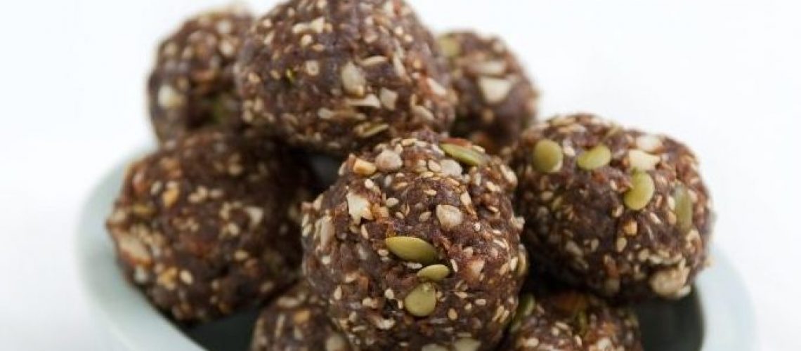 Lisa Fabry Nutrition & Yoga Therapy carob clusters