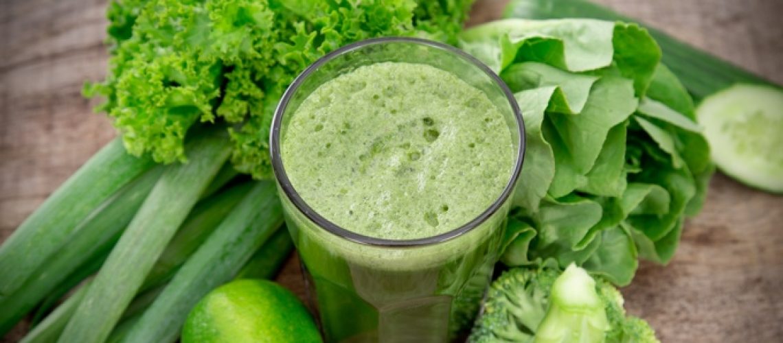 Lisa Fabry Nutrition & Yoga Therapy green juice